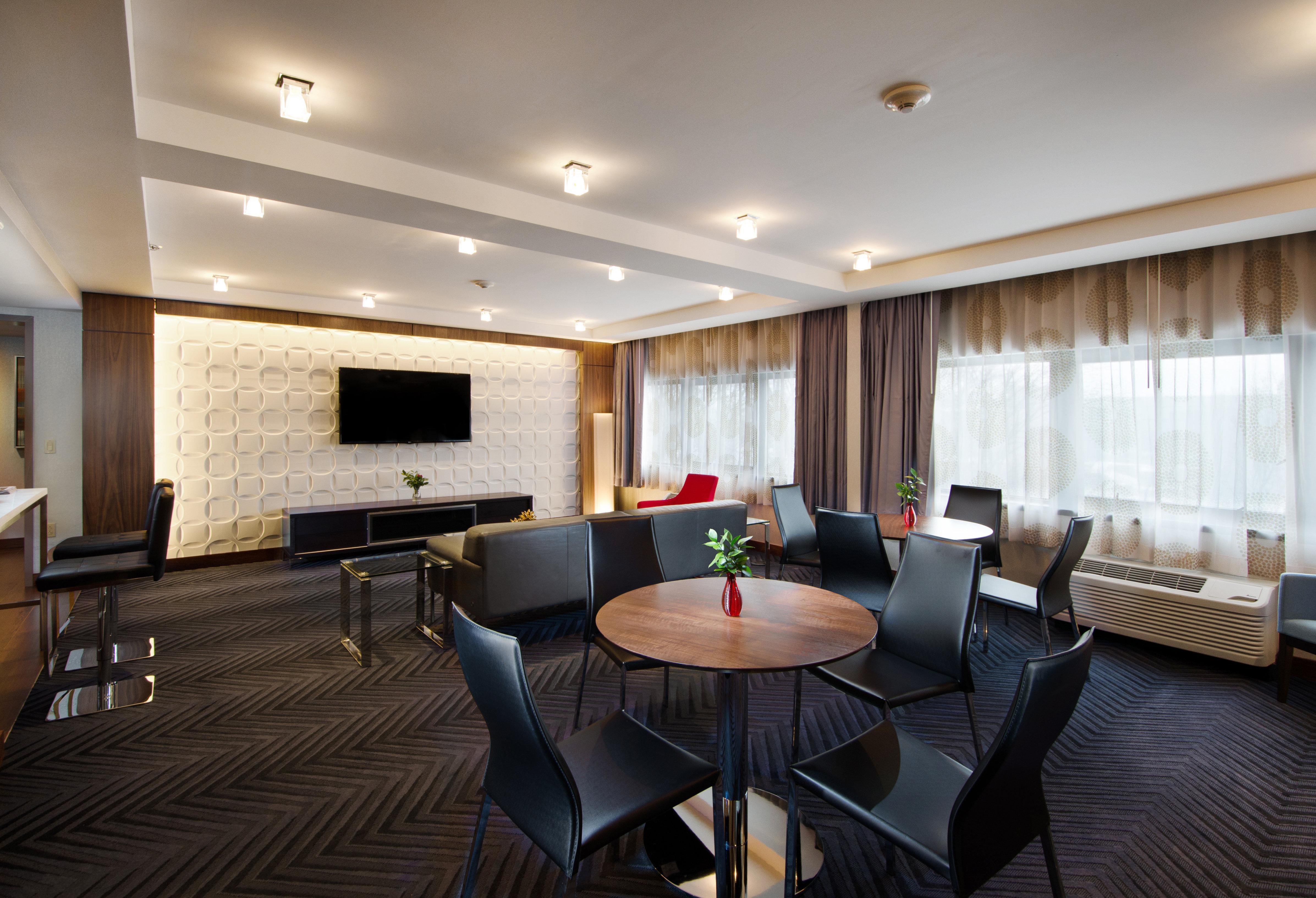 Crowne Plaza Princeton - Conference Center By Ihg Exterior photo