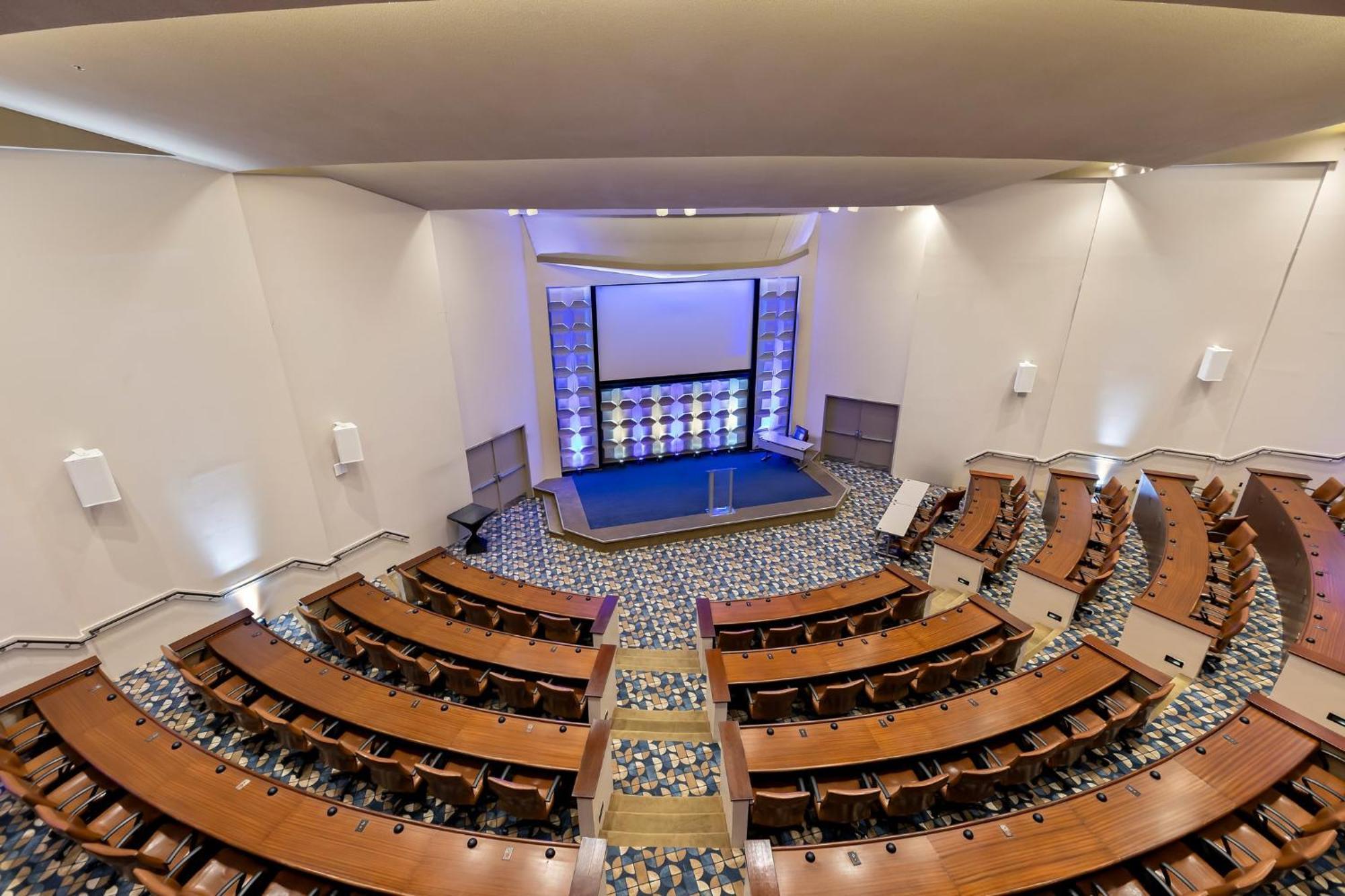 Crowne Plaza Princeton - Conference Center By Ihg Exterior photo
